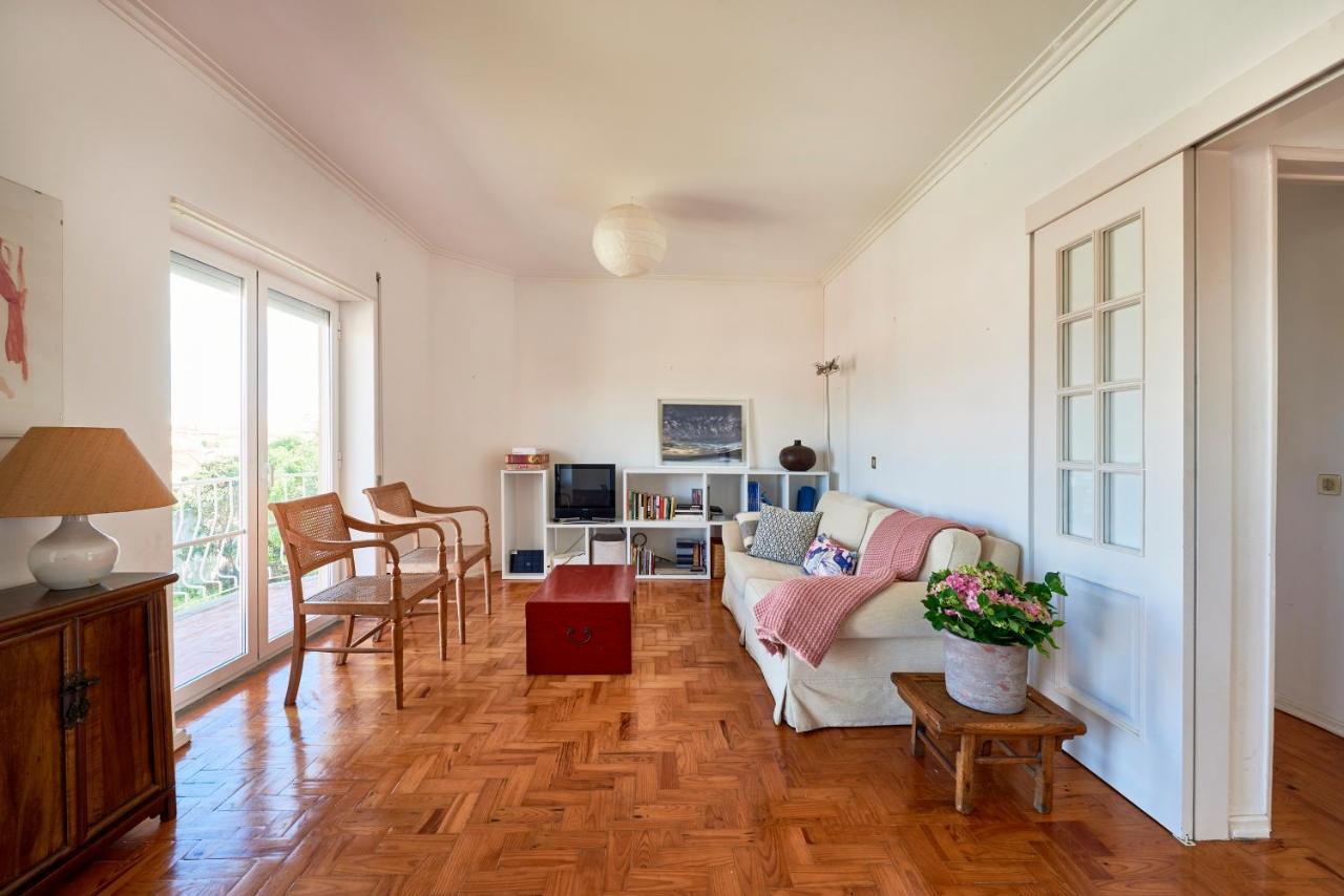 Bright Apartment With Garden In Cascais Exterior foto